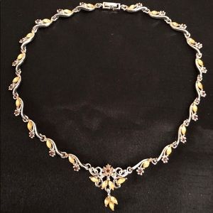 🆕🔥Bronze&Yellow Crystals On Silver Necklace-New